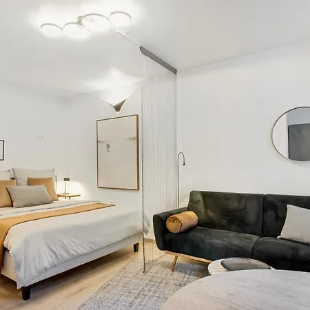 Valley Apartment: Free Parking + Bathtub + Netflix Apartment