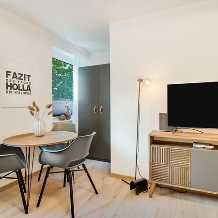 Valley Apartment: Free Parking + Bathtub + Netflix