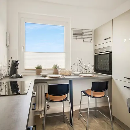 Valley Apartment: Free Parking + Bathtub + Netflix Apartment Wuppertal