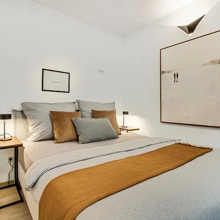 Valley Apartment: Free Parking + Bathtub + Netflix Apartment Wuppertal